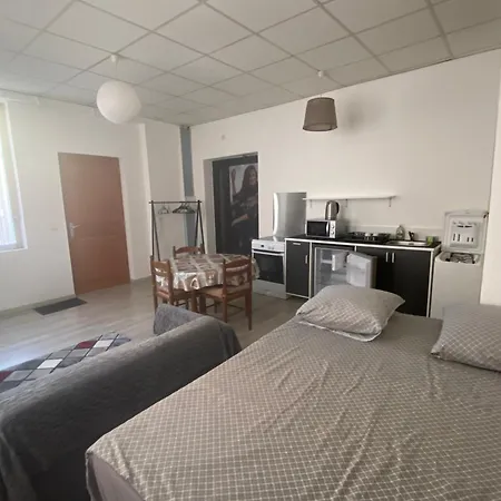 Centre-ville Apartmán *